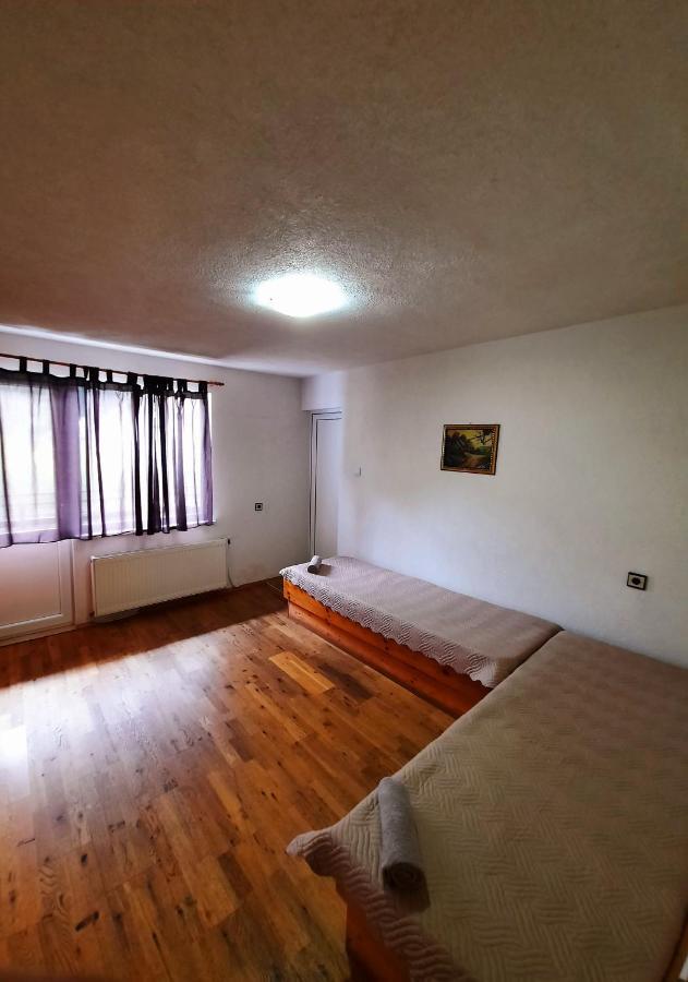 Guesthouse Classic دوسبات المظهر الخارجي الصورة