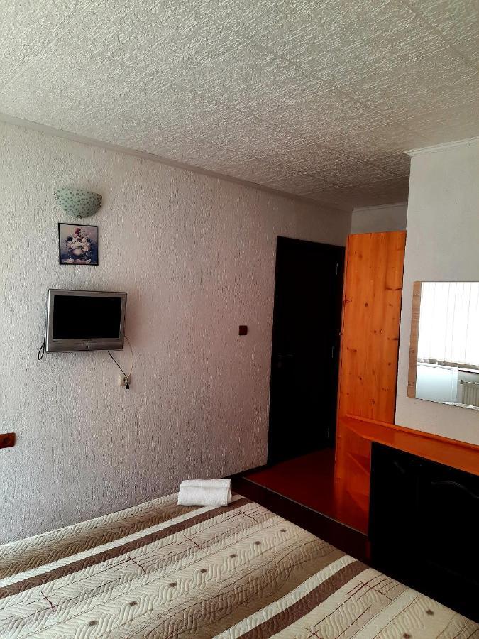 Guesthouse Classic دوسبات المظهر الخارجي الصورة