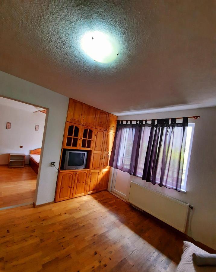 Guesthouse Classic دوسبات المظهر الخارجي الصورة