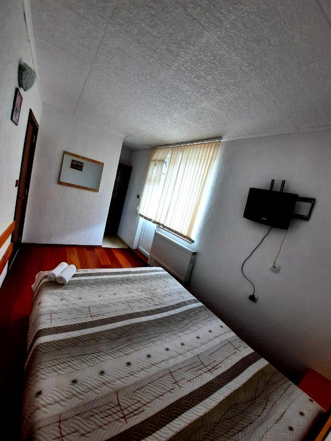 Guesthouse Classic دوسبات المظهر الخارجي الصورة